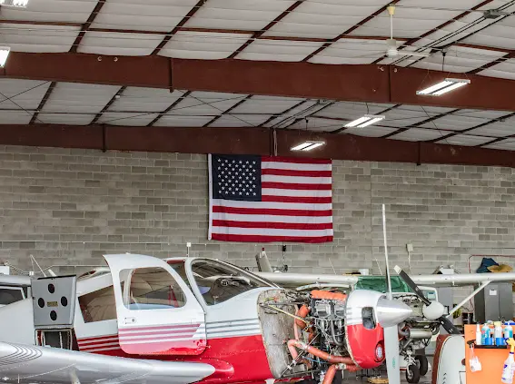 Gibson aviation shop with multiple airplanes
